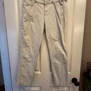 Old Navy Mid-Rise Pixie Chino Ankle Pants